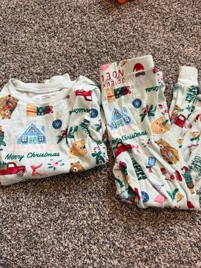 Kids Cream Holiday Pajama Set with Merry Christmas Print